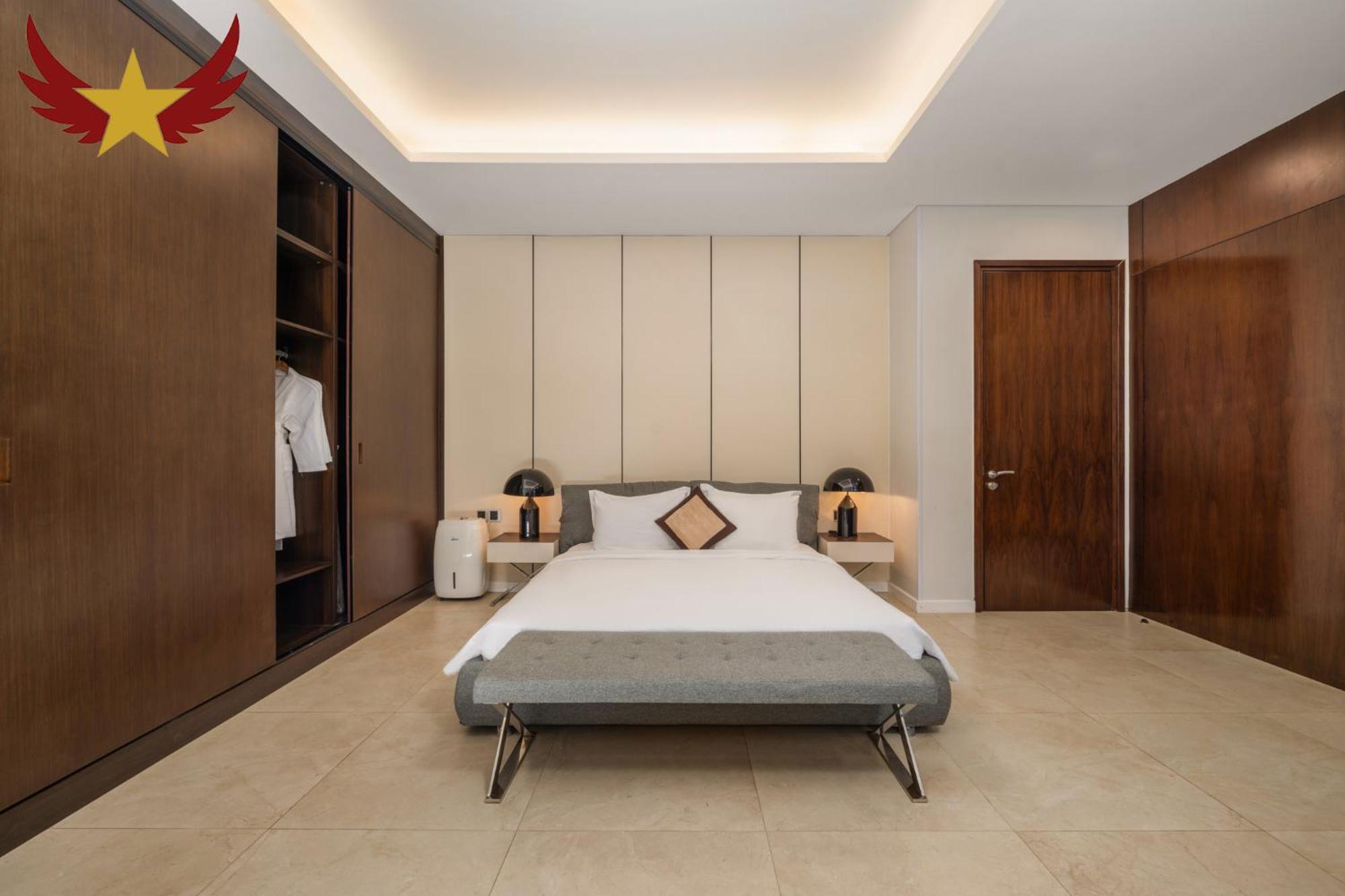 The Five Villas 8 Bedrooms Beachfront - K3 Da Nang Exterior photo